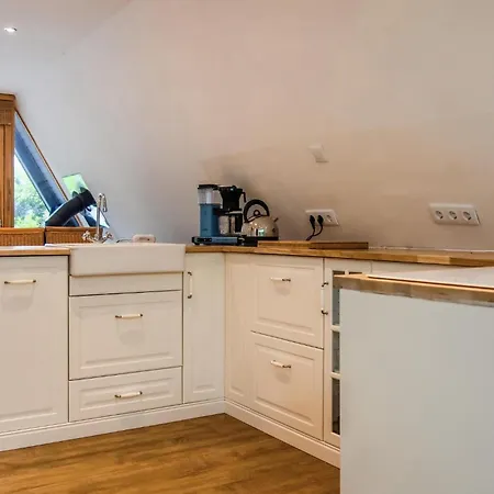 Amazing In With Kitchen *
